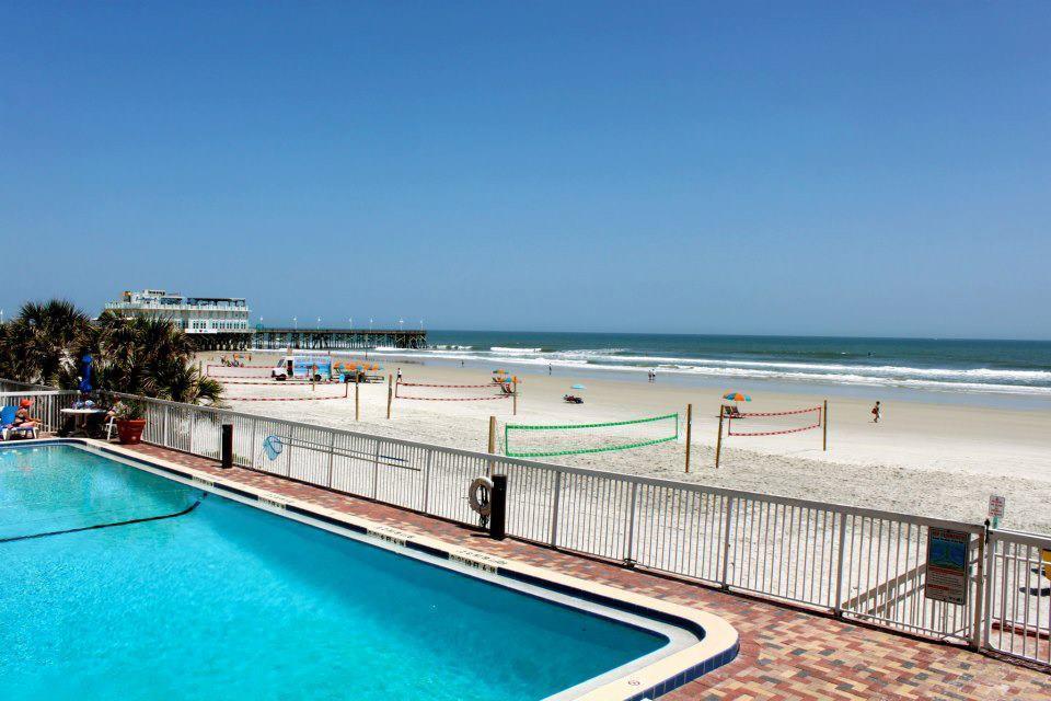 Comfort Inn & Suites Daytona Beach Oceanfront Exterior foto